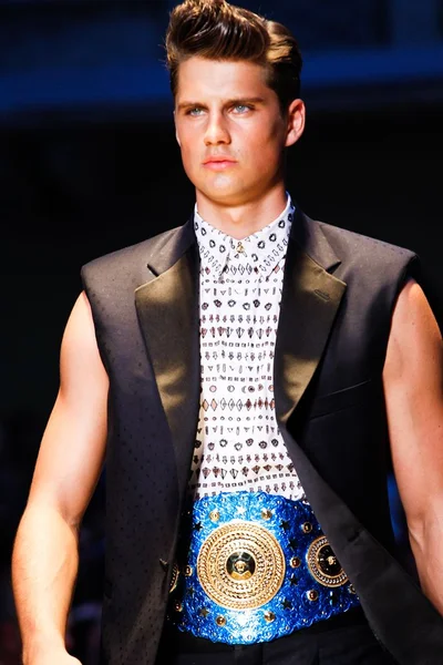 Look 73